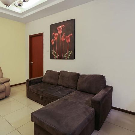 Capital O 1748 Thamrin Condotel Jakarta Ngoại thất bức ảnh